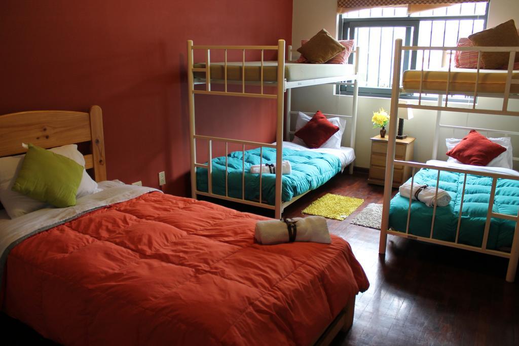 ليما Casa Hualpa Hostel الغرفة الصورة