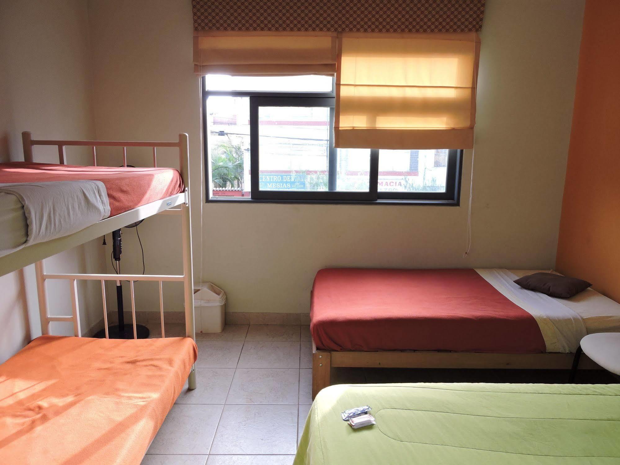 ليما Casa Hualpa Hostel المظهر الخارجي الصورة